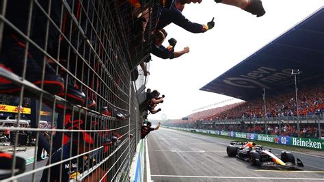 Formula One Constructors' Championship Odds: Who can .